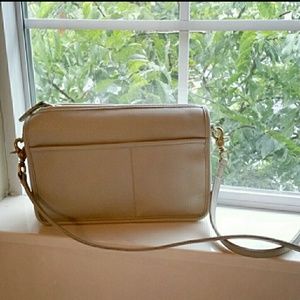 COPY - VINTAGE COACH BAG